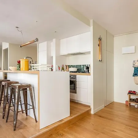 Renovated In Faidherbe * פריז